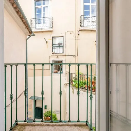 Appartamento Guestready - Alfama Modern Loft Lisbona