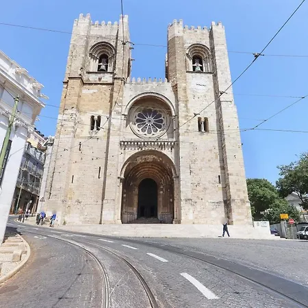 Guestready - Alfama Modern Loft Lisbon